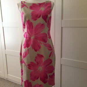 Sleeveless pink and beige dress